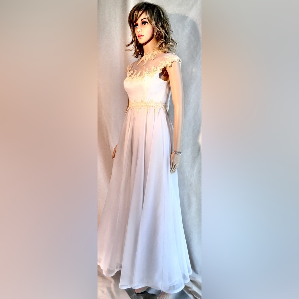 VINTAGE Ivory White Sleeveless Evening gown Lace trim Sheer High neckline Luxe - Picture 6 of 15